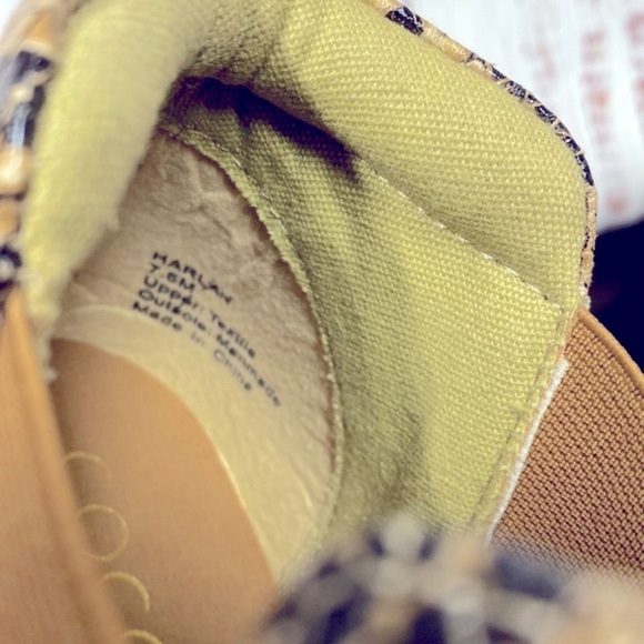 Coconuts by Matisse Harlan python snakeskin print slip on shoes size 7 1/2 - Picture 5 of 9